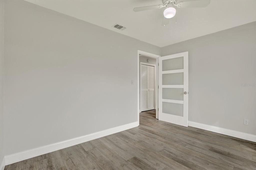 En Venta: $719,900 (4 camas, 2 baños, 2120 Pies cuadrados)