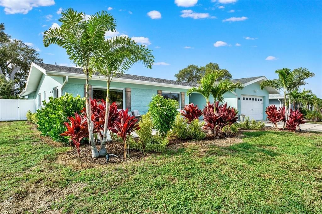 En Venta: $719,900 (4 camas, 2 baños, 2120 Pies cuadrados)