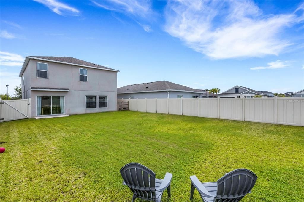 En Venta: $410,000 (4 camas, 2 baños, 2320 Pies cuadrados)