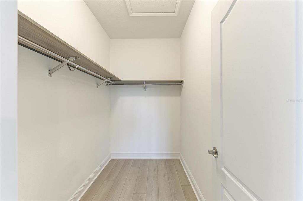 En Venta: $638,000 (3 camas, 2 baños, 1860 Pies cuadrados)