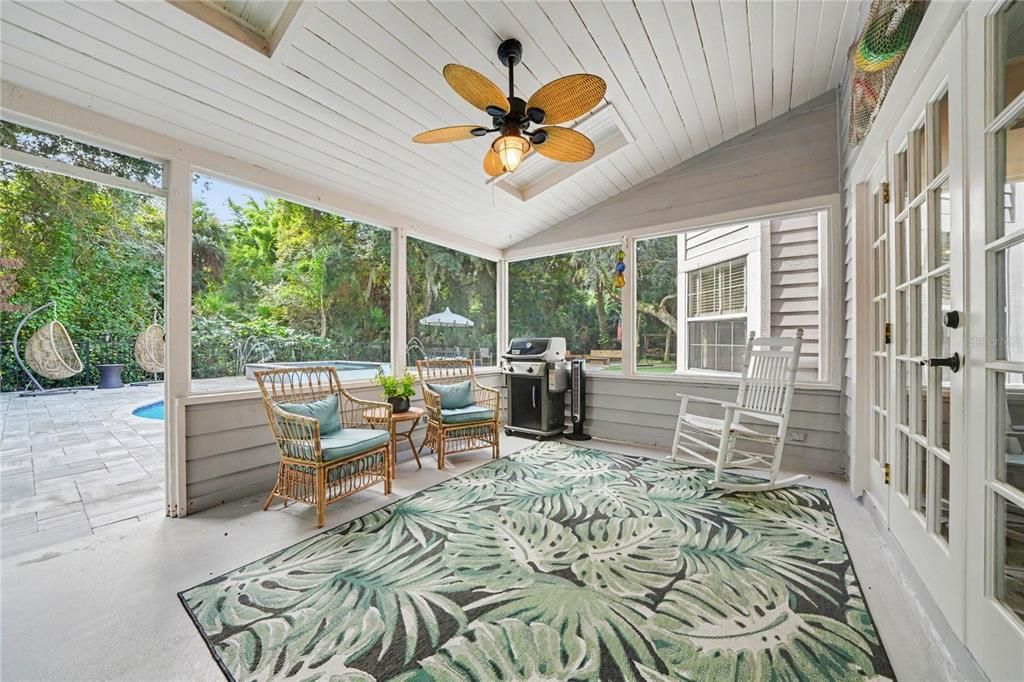 For Sale: $1,159,900 (5 beds, 4 baths, 4351 Square Feet)