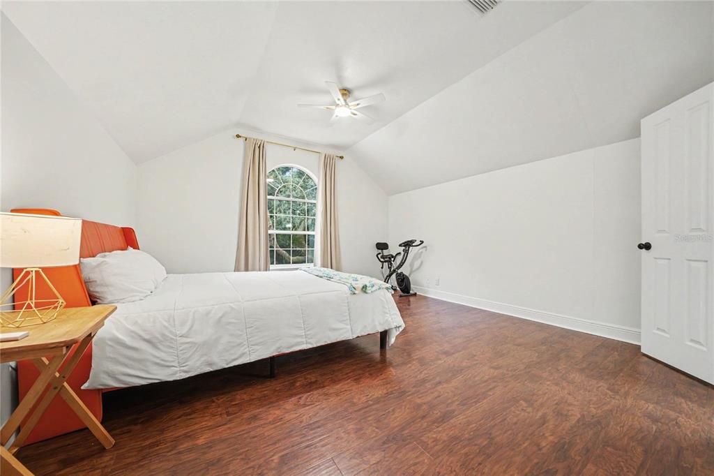 For Sale: $1,159,900 (5 beds, 4 baths, 4351 Square Feet)