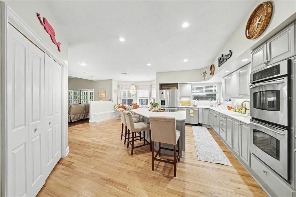 For Sale: $1,159,900 (5 beds, 4 baths, 4351 Square Feet)
