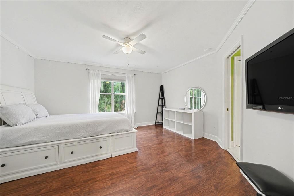 For Sale: $1,159,900 (5 beds, 4 baths, 4351 Square Feet)