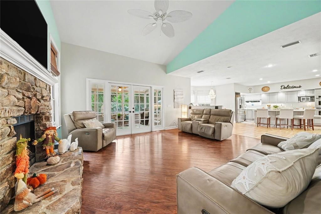 For Sale: $1,159,900 (5 beds, 4 baths, 4351 Square Feet)