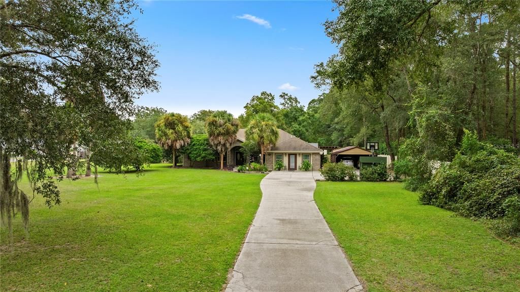 For Sale: $699,900 (3 beds, 2 baths, 2865 Square Feet)
