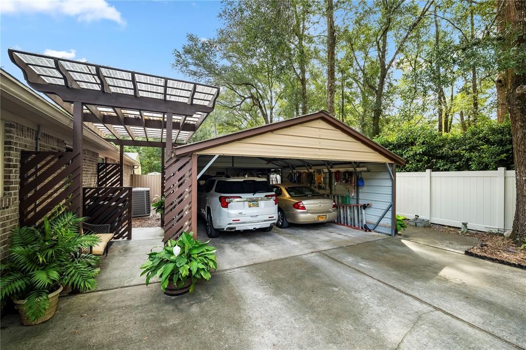 For Sale: $699,900 (3 beds, 2 baths, 2865 Square Feet)
