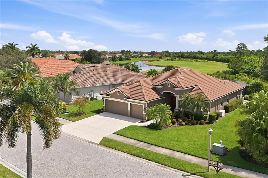 En Venta: $659,500 (3 camas, 2 baños, 2406 Pies cuadrados)
