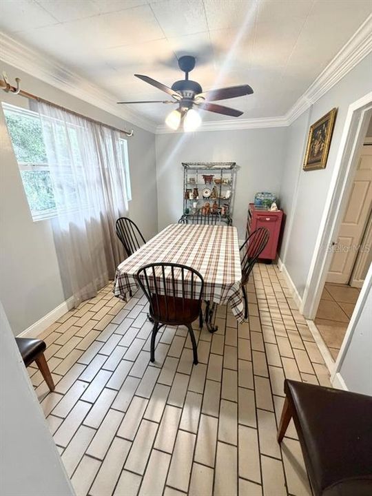 En Venta: $450,000 (3 camas, 1 baños, 991 Pies cuadrados)