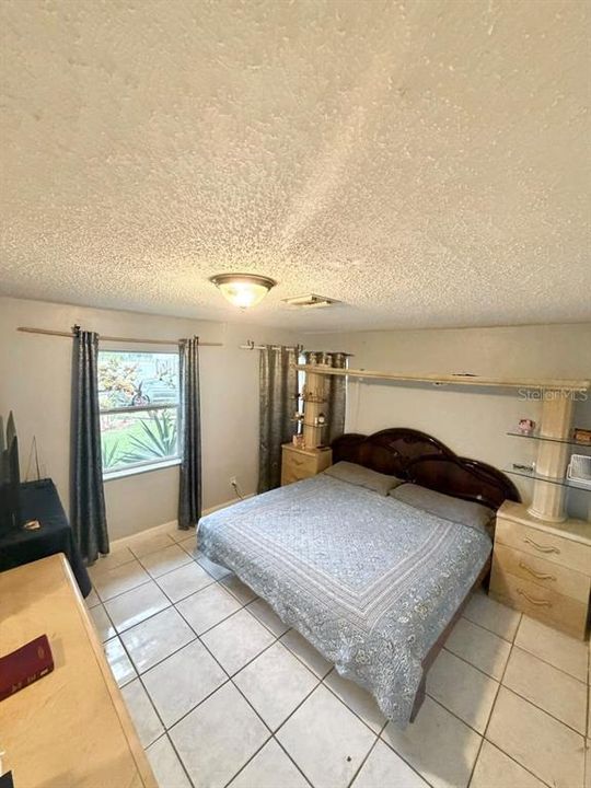En Venta: $450,000 (3 camas, 1 baños, 991 Pies cuadrados)