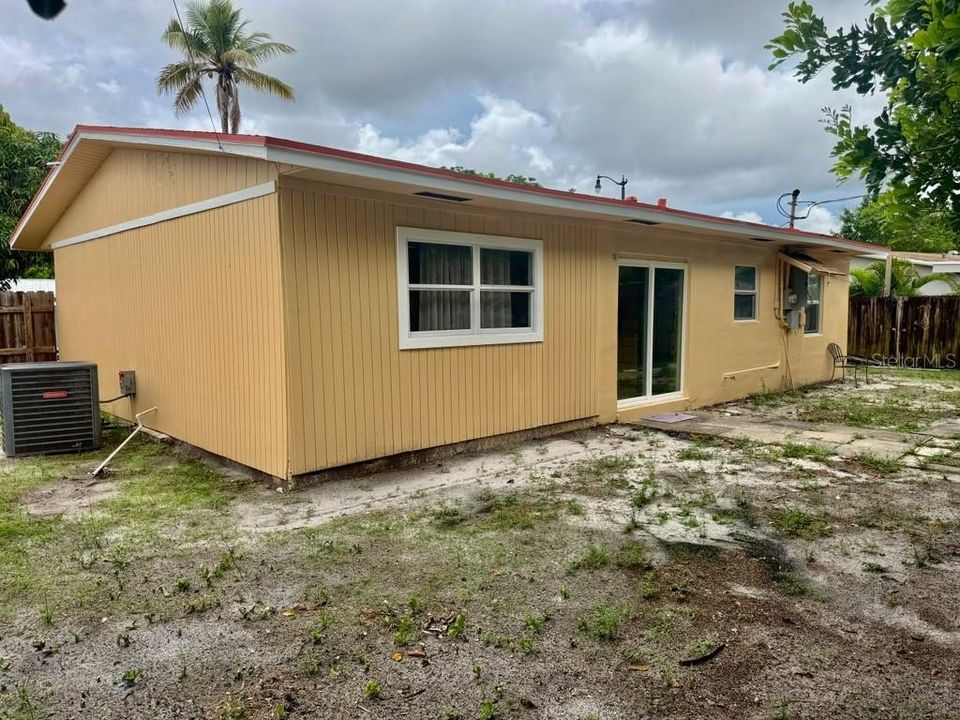 En Venta: $450,000 (3 camas, 1 baños, 991 Pies cuadrados)