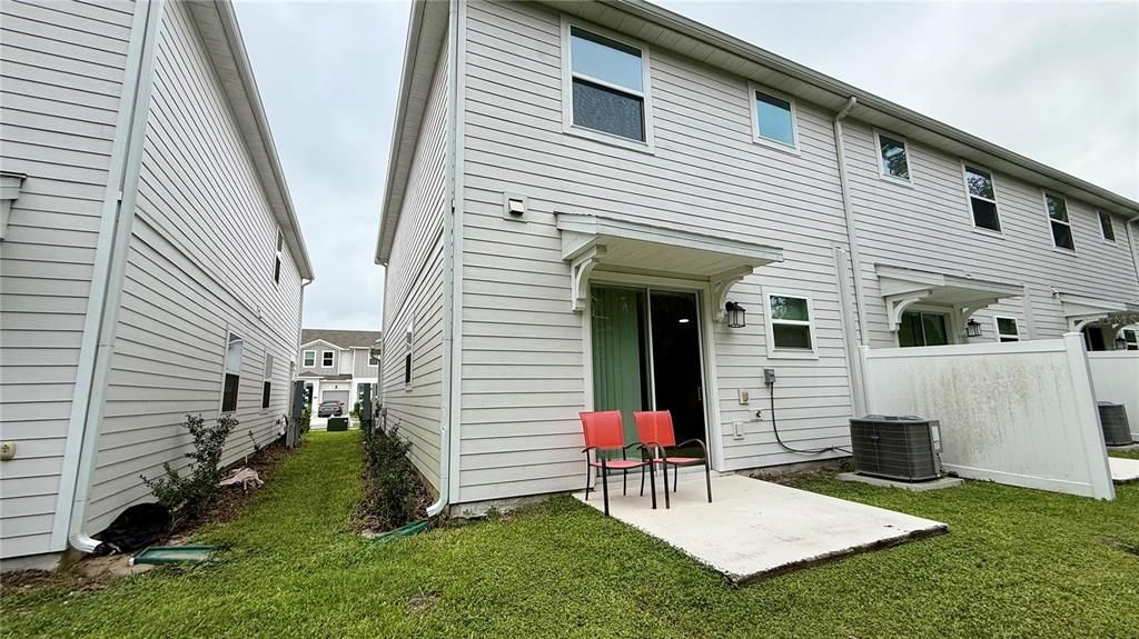 En Renta: $1,999 (4 camas, 2 baños, 1793 Pies cuadrados)