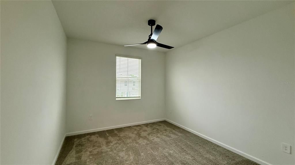 En Renta: $1,999 (4 camas, 2 baños, 1793 Pies cuadrados)