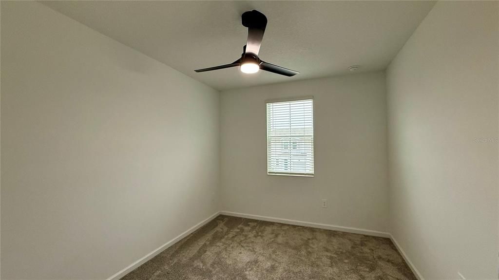 En Renta: $1,999 (4 camas, 2 baños, 1793 Pies cuadrados)