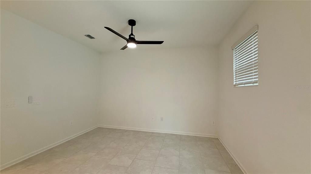 En Renta: $1,999 (4 camas, 2 baños, 1793 Pies cuadrados)