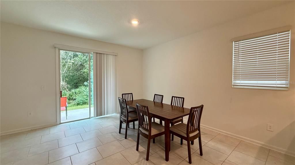 En Renta: $1,999 (4 camas, 2 baños, 1793 Pies cuadrados)
