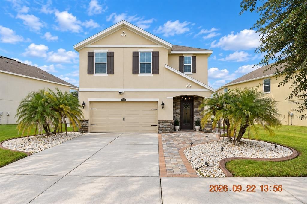 For Rent: $2,950 (5 beds, 3 baths, 2447 Square Feet)