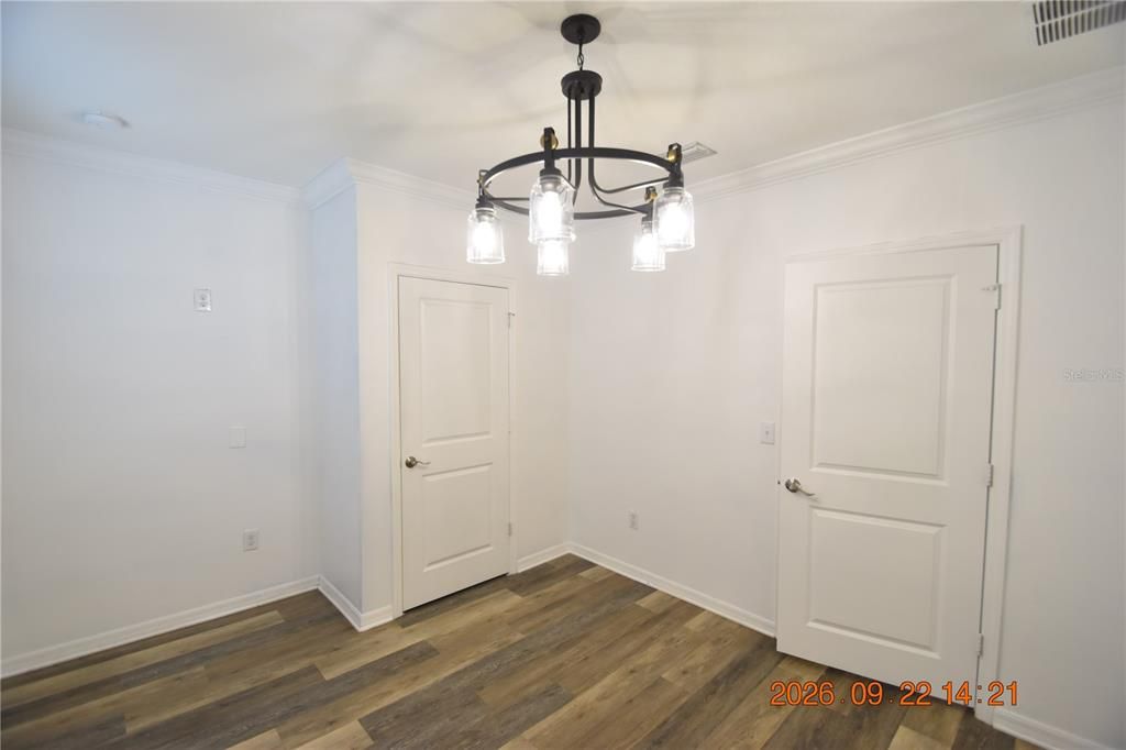 For Rent: $2,950 (5 beds, 3 baths, 2447 Square Feet)