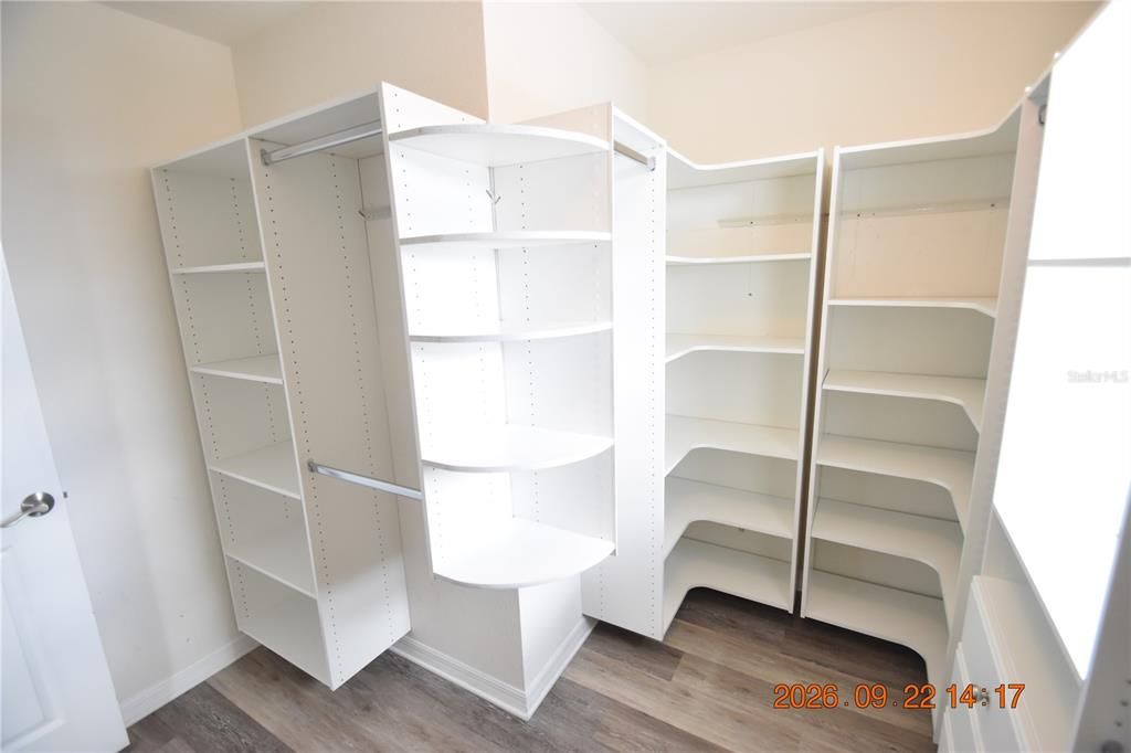 For Rent: $2,950 (5 beds, 3 baths, 2447 Square Feet)