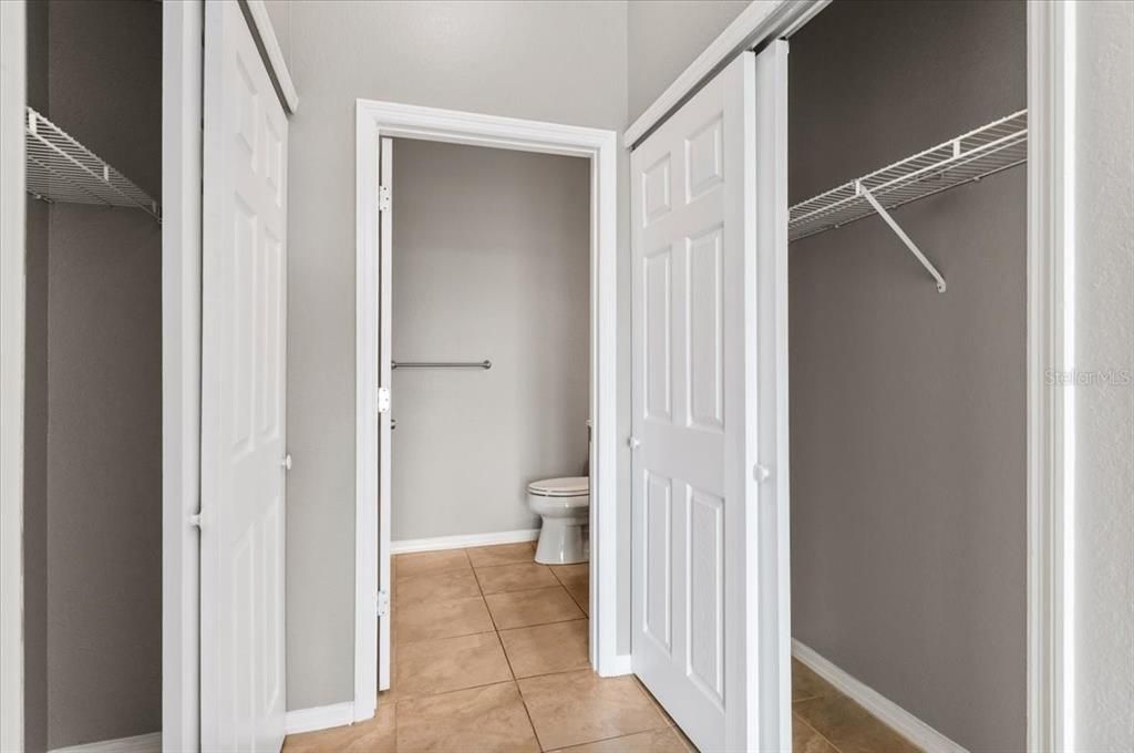 For Sale: $139,000 (1 beds, 1 baths, 661 Square Feet)