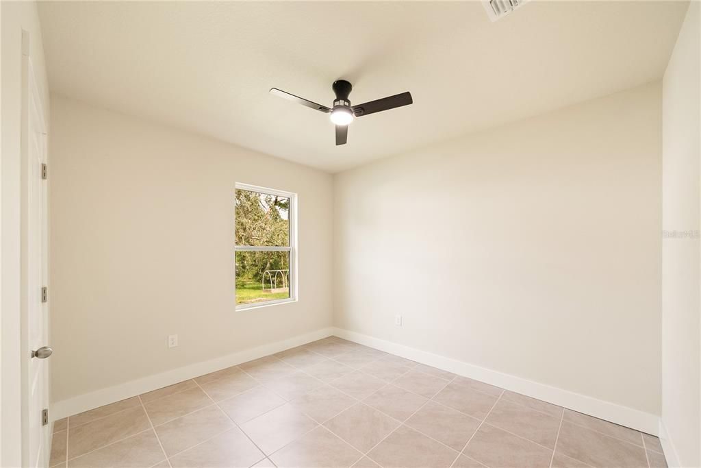 For Sale: $334,900 (3 beds, 2 baths, 1422 Square Feet)