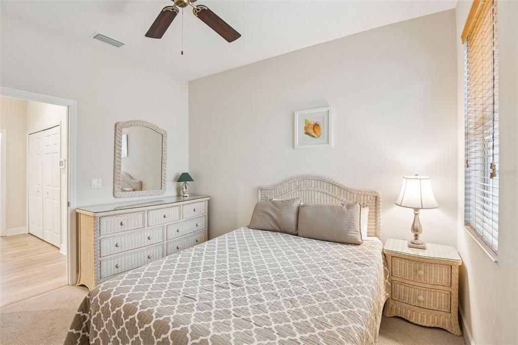 For Sale: $289,900 (2 beds, 2 baths, 1493 Square Feet)