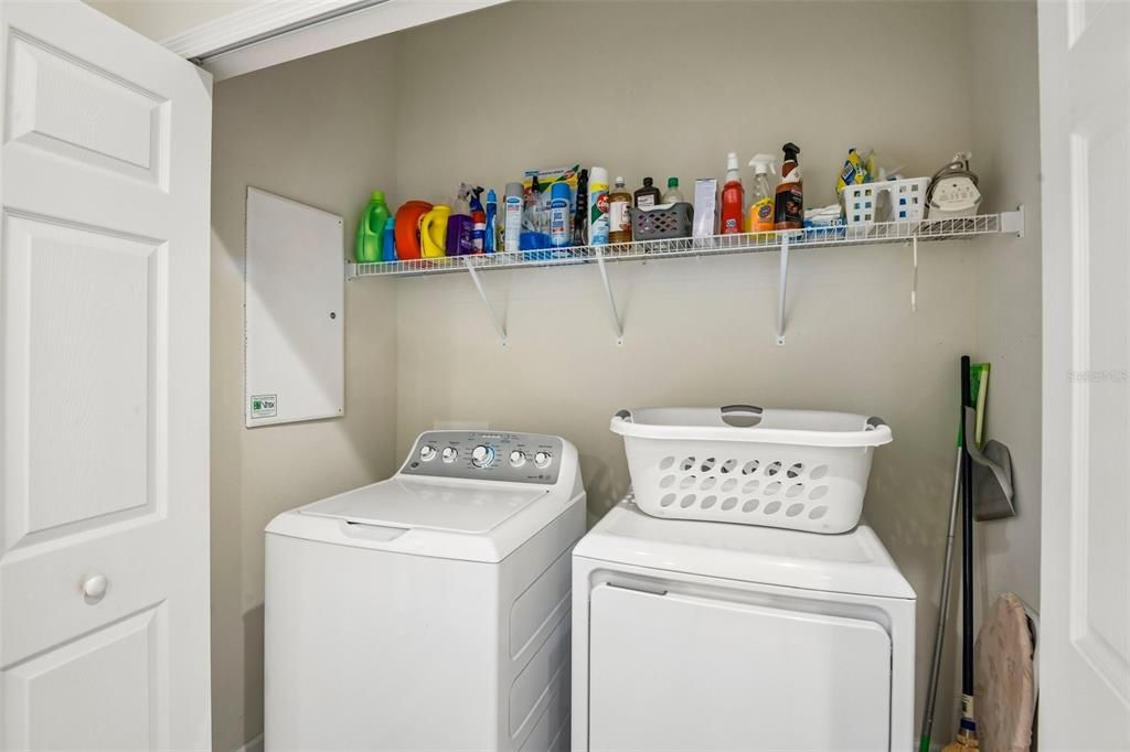 For Sale: $289,900 (2 beds, 2 baths, 1493 Square Feet)