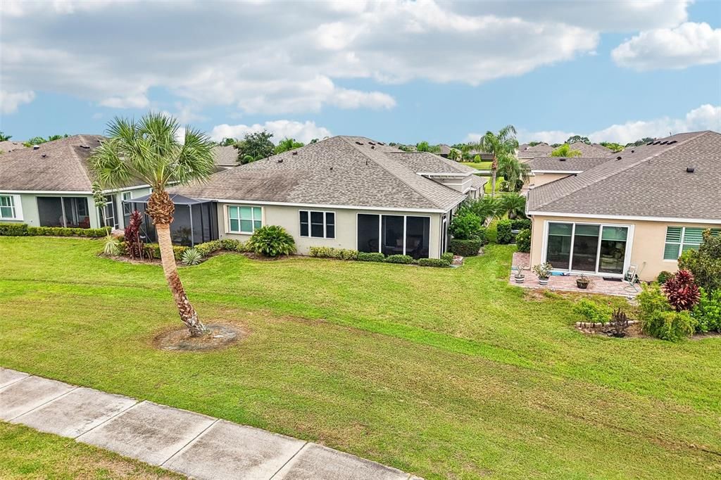 For Sale: $289,900 (2 beds, 2 baths, 1493 Square Feet)