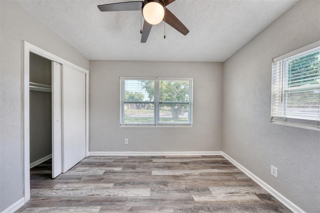 For Sale: $375,000 (3 beds, 2 baths, 1533 Square Feet)