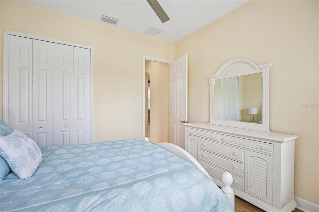 For Sale: $389,900 (2 beds, 2 baths, 1861 Square Feet)