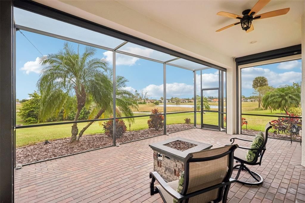 For Sale: $389,900 (2 beds, 2 baths, 1861 Square Feet)