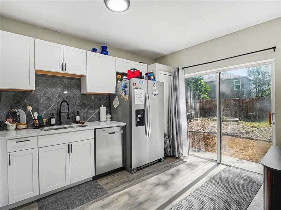For Rent: $2,500 (4 beds, 2 baths, 1754 Square Feet)