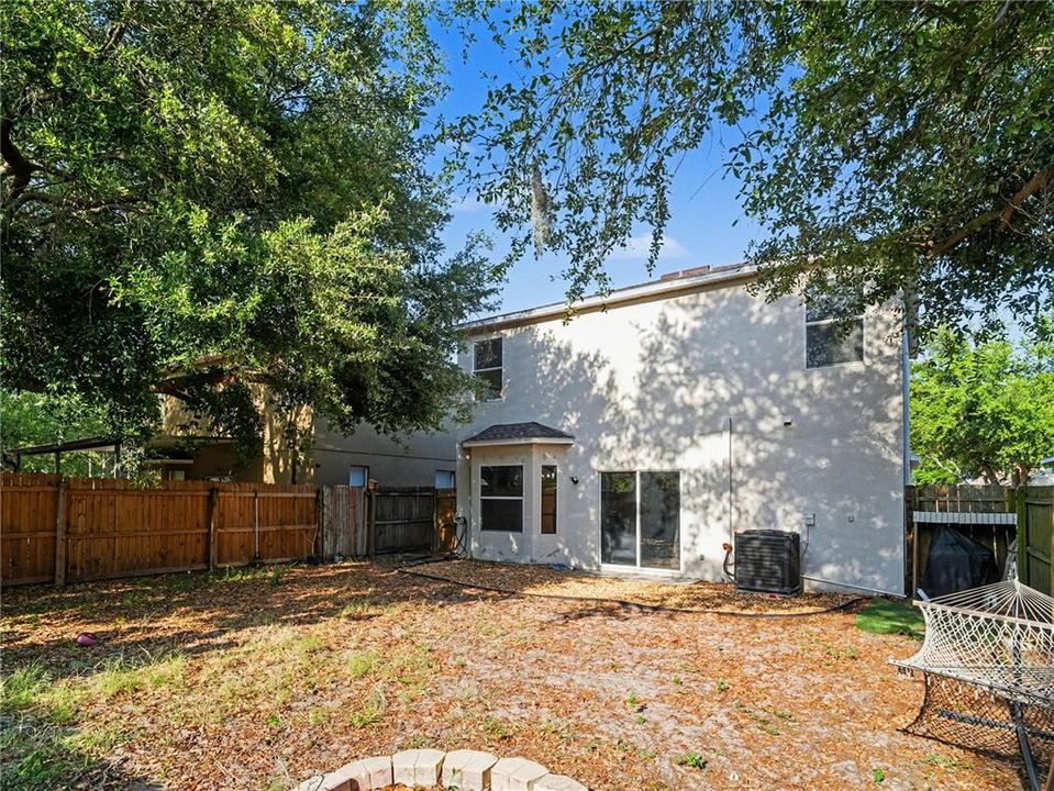 For Rent: $2,500 (4 beds, 2 baths, 1754 Square Feet)
