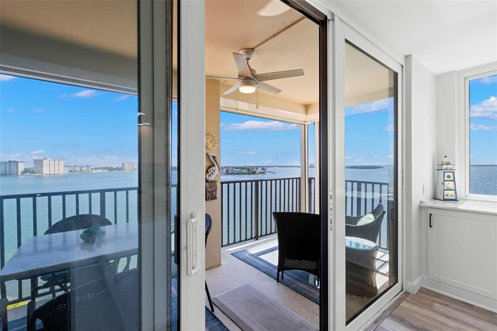 For Sale: $525,000 (2 beds, 2 baths, 1150 Square Feet)