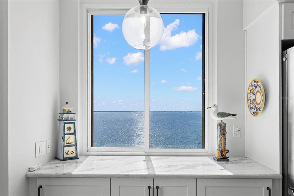 For Sale: $525,000 (2 beds, 2 baths, 1150 Square Feet)