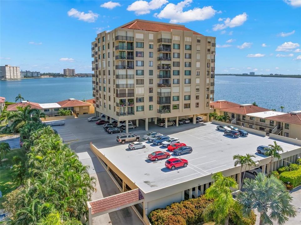 For Sale: $525,000 (2 beds, 2 baths, 1150 Square Feet)