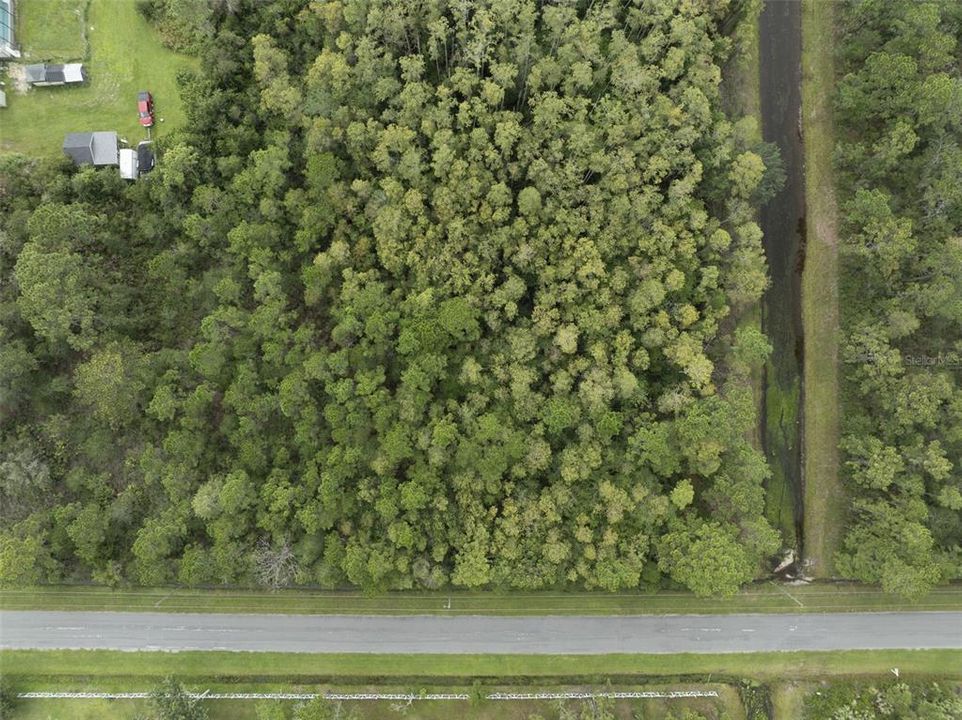 На продажу: $280,000 (3.25 acres)