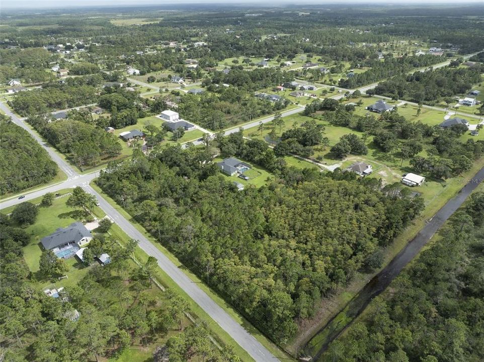 На продажу: $280,000 (3.25 acres)