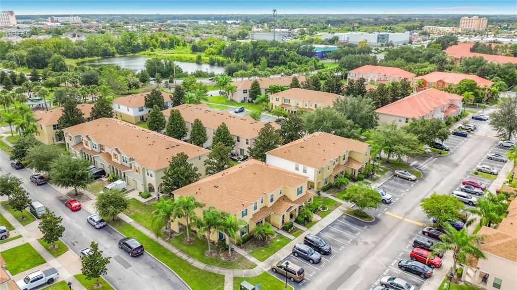 En Venta: $265,000 (2 camas, 2 baños, 1304 Pies cuadrados)