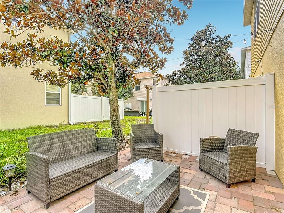 En Venta: $265,000 (2 camas, 2 baños, 1304 Pies cuadrados)