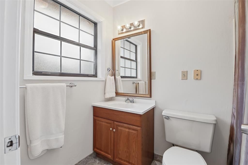待售: $1,199,000 (6 贝兹, 5 浴室, 4759 平方英尺)