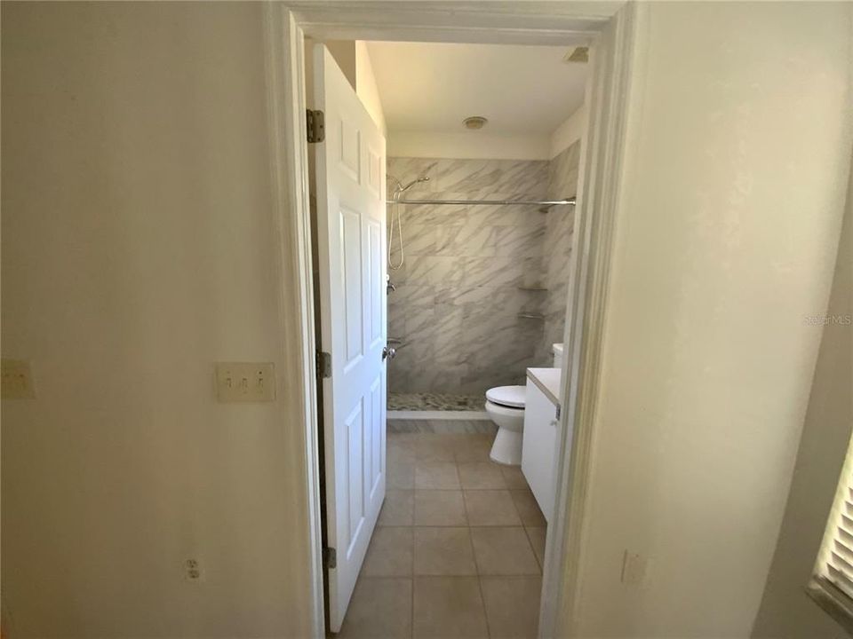 В аренду: $1,900 (2 спален, 2 ванн, 1242 Квадратных фут)