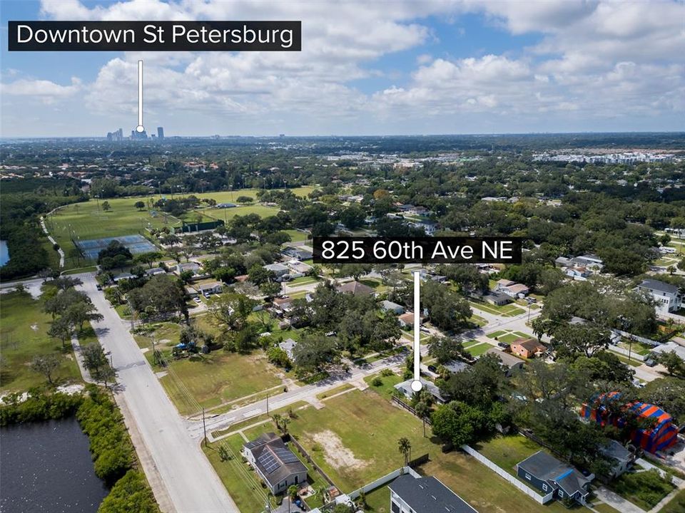 For Sale: $190,000 (2 beds, 1 baths, 724 Square Feet)