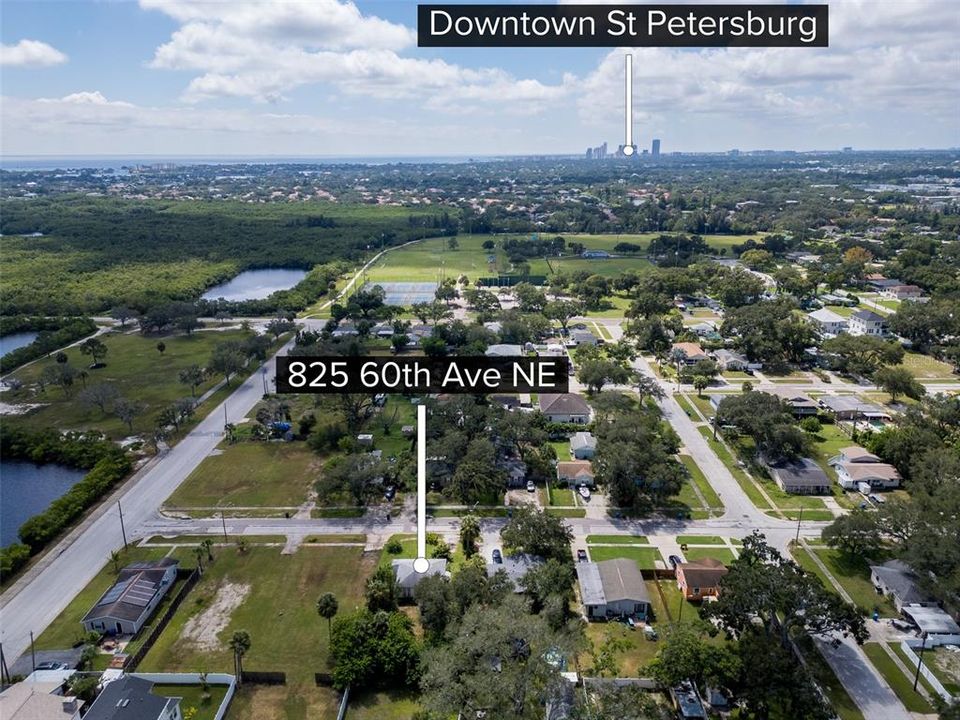 For Sale: $190,000 (2 beds, 1 baths, 724 Square Feet)