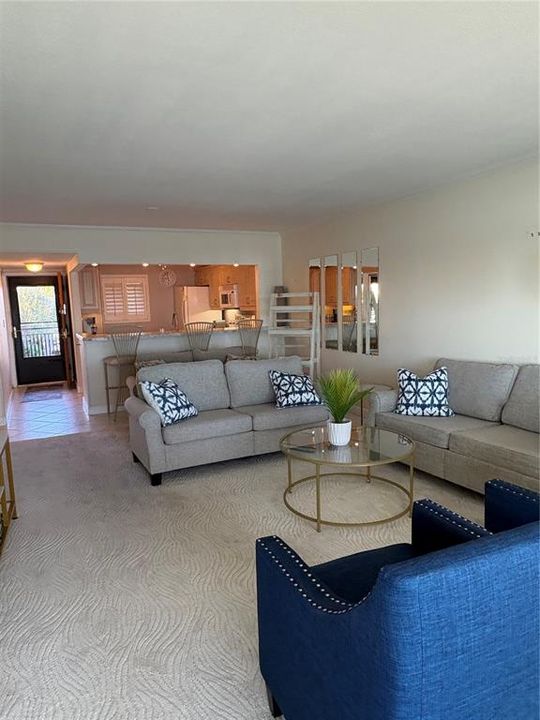 En Venta: $599,900 (2 camas, 2 baños, 1181 Pies cuadrados)