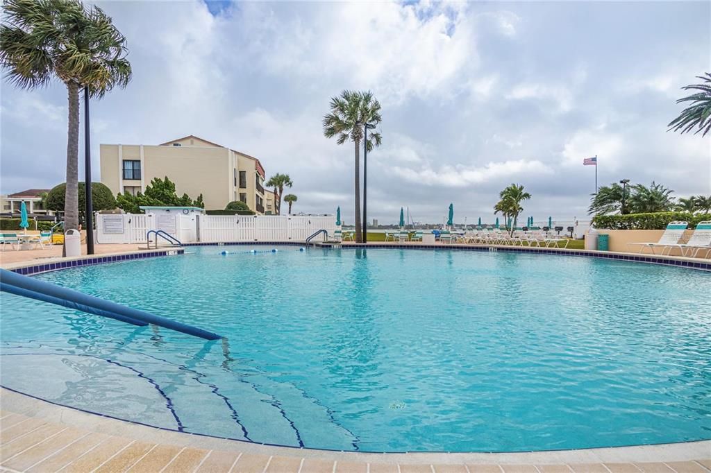 En Venta: $599,900 (2 camas, 2 baños, 1181 Pies cuadrados)