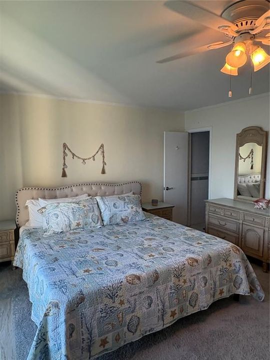 En Venta: $599,900 (2 camas, 2 baños, 1181 Pies cuadrados)