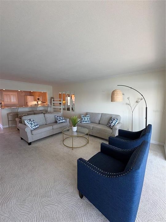 En Venta: $599,900 (2 camas, 2 baños, 1181 Pies cuadrados)