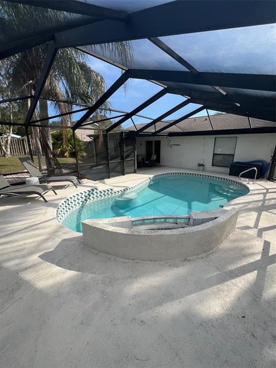 For Rent: $3,000 (3 beds, 2 baths, 1410 Square Feet)