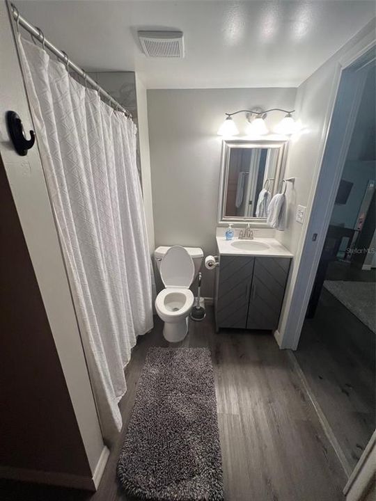 For Rent: $3,000 (3 beds, 2 baths, 1410 Square Feet)